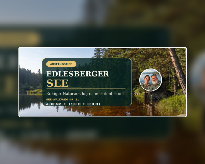Edlesberger See bei Martinsberg mit Wald, rötlichem Wasser, historischem Zapfenhaus und Anna-und-Herbert-Badge