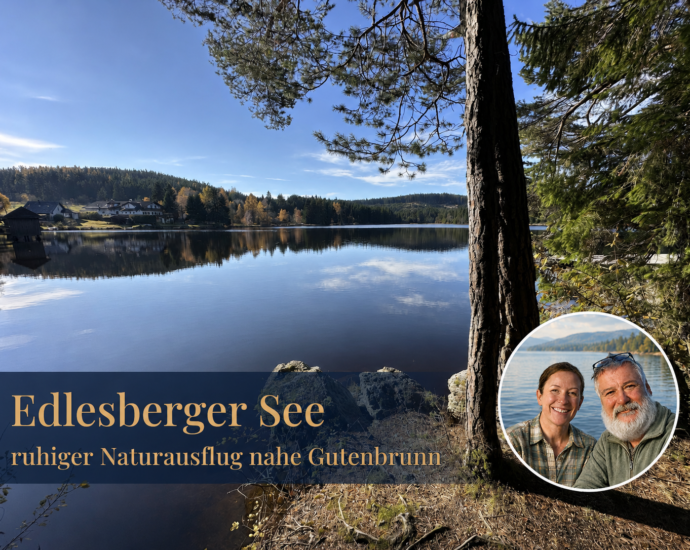 Pár si užívá výhled na jezero Edlesberger See nedaleko prázdninových apartmánů Anna & Herbert Gutegenbrunn ve Waldviertelu.
